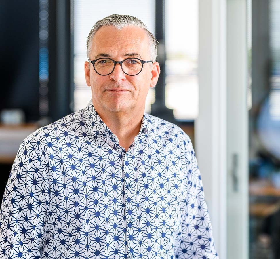 Ton van der Venne, Sales manager